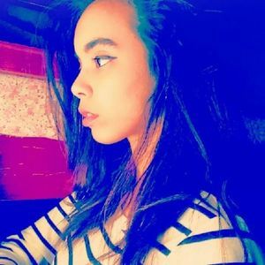 Meet your Posher, Dee